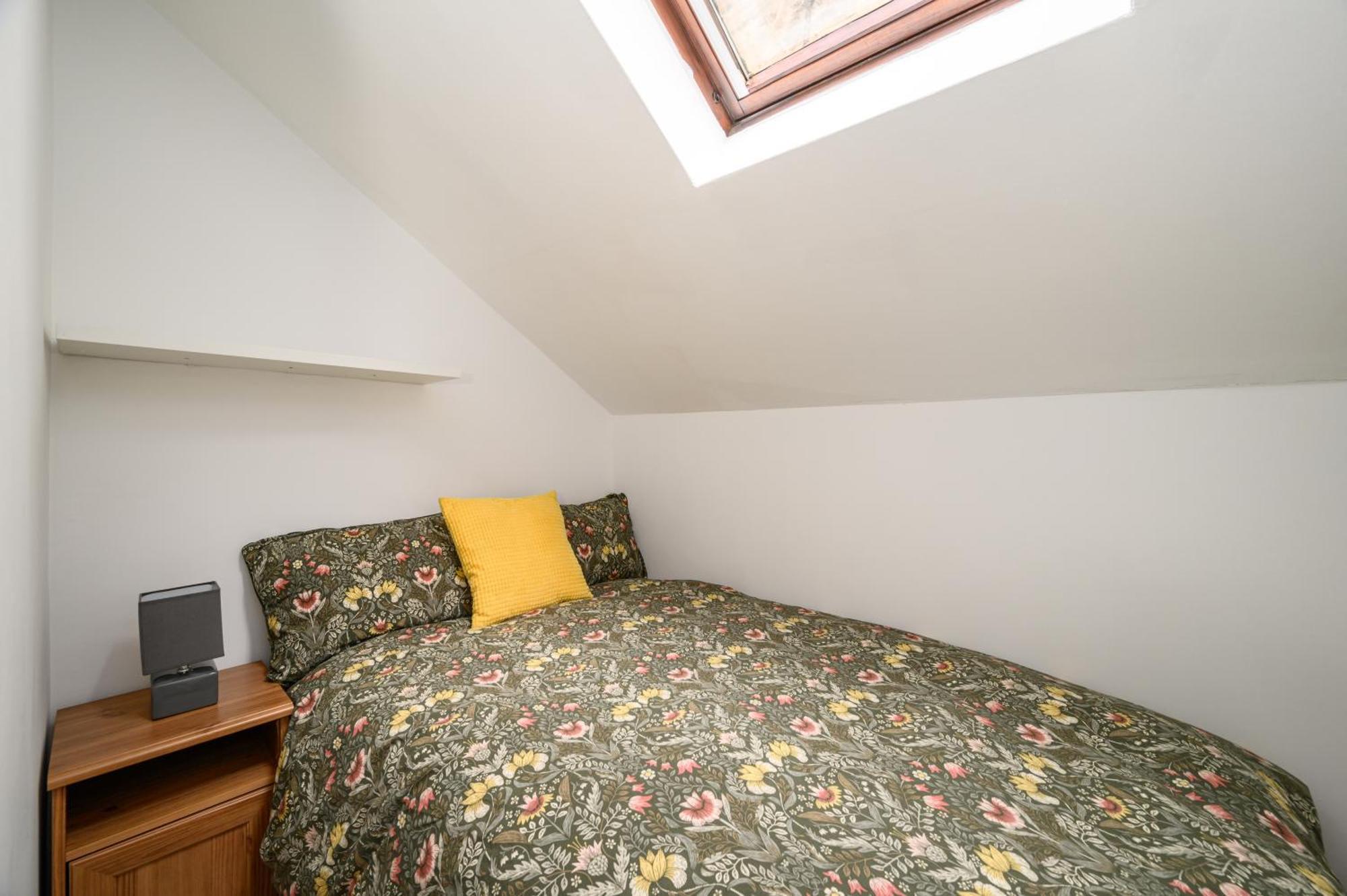 Bright - Central - Sleeps 10 Edinburgh Ngoại thất bức ảnh